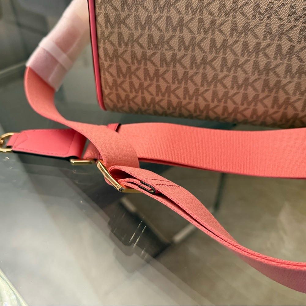 Michael Kors Pink and Brown Jetset Travel Duffle. - Picture 10 of 10
